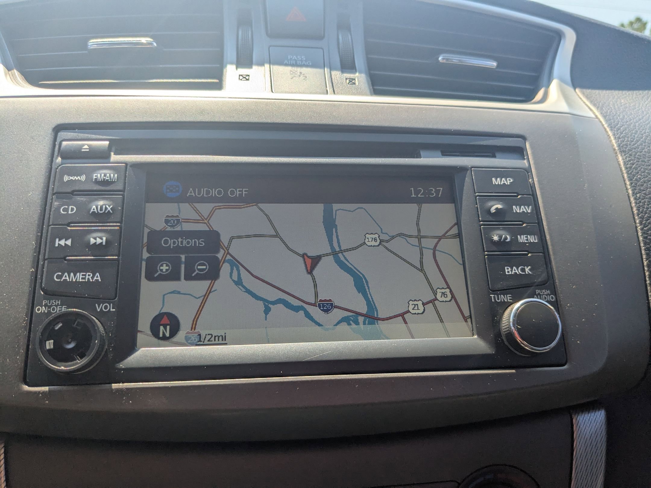2013 Nissan Sentra SR photo 20