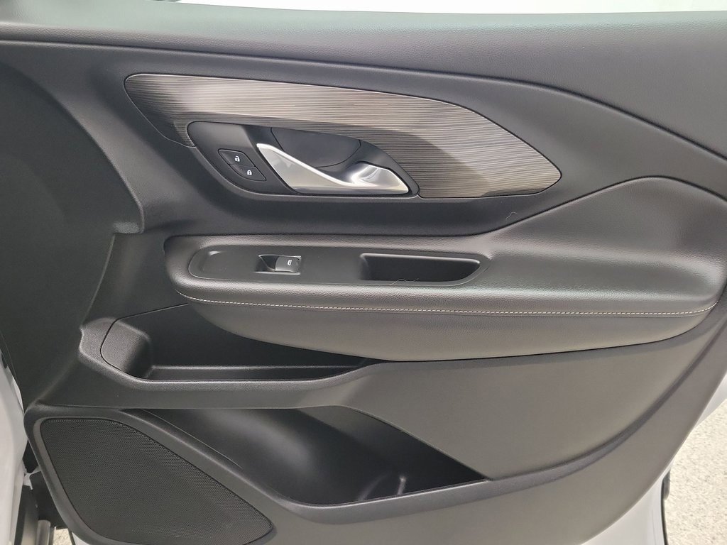 2022 Gmc Terrain SLE photo 19