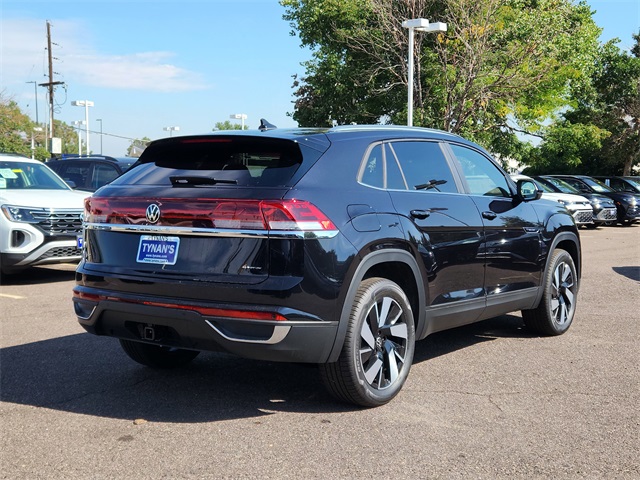 2025 Volkswagen Atlas Cross Sport SE Technology photo 3