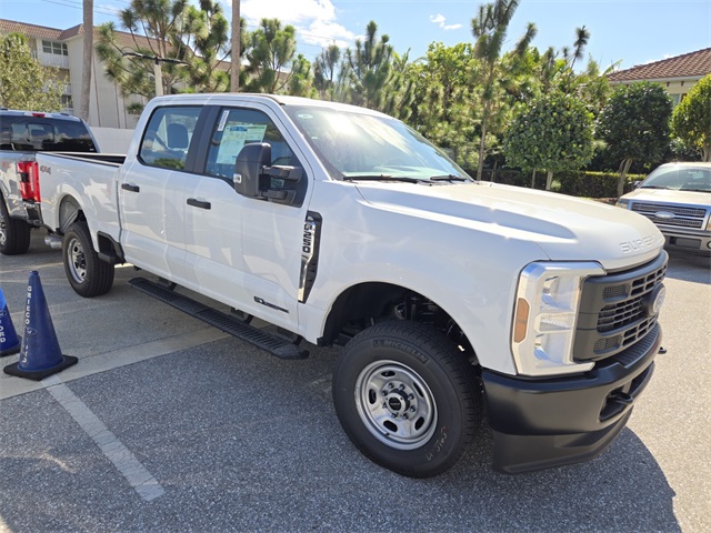 2025 Ford F-250 XL photo 2