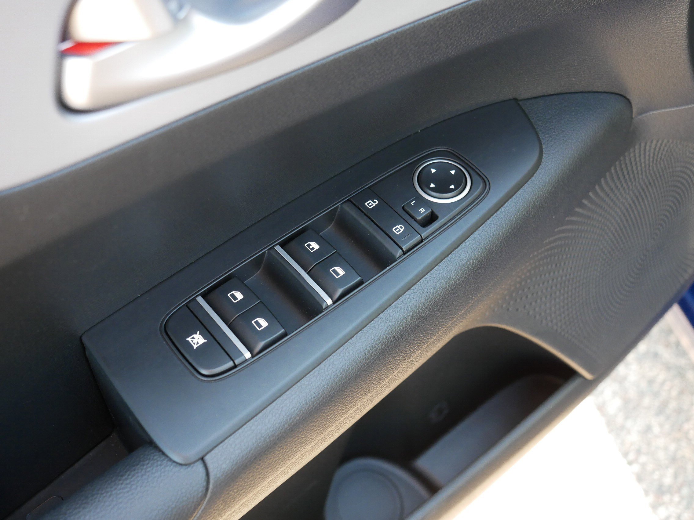 2023 Kia Forte LXS photo 19