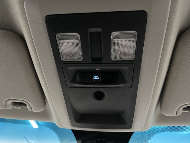 2018 Ram 1500 SLT photo 22