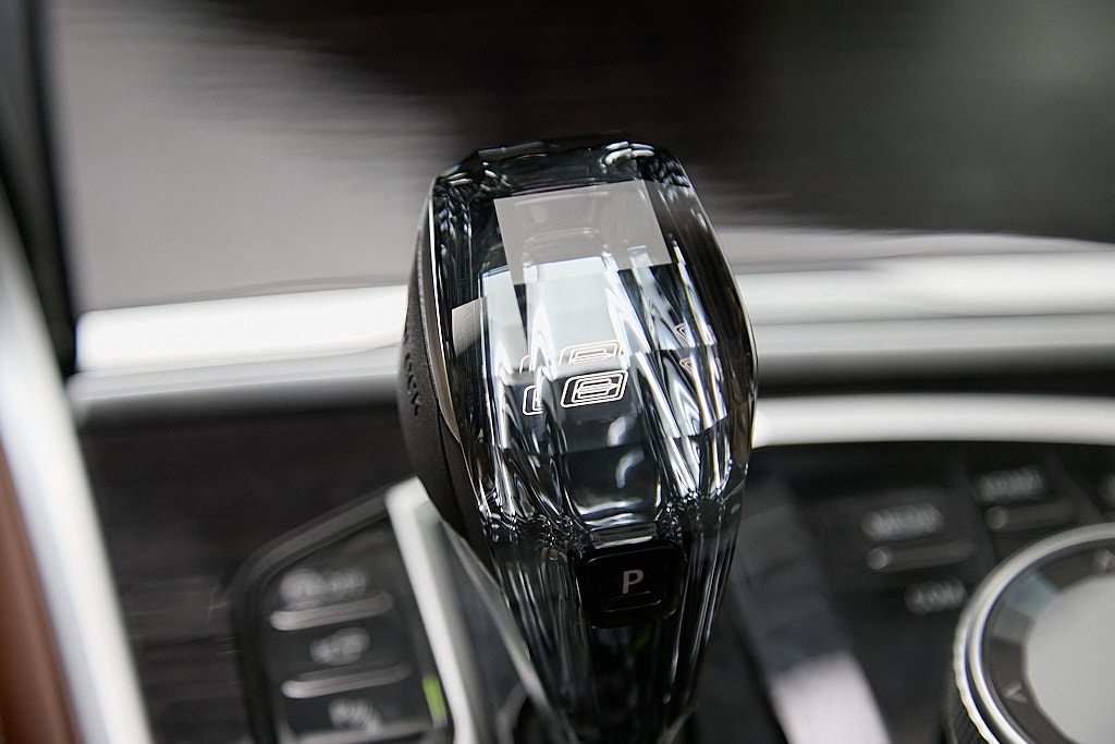 2022 BMW M850I - Image 19