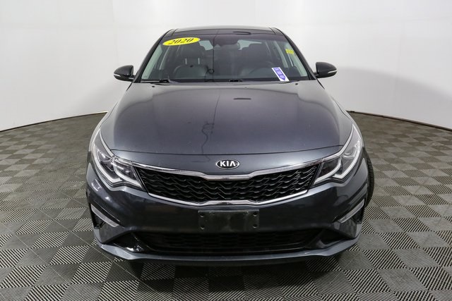 2020 Kia Optima SE photo 2
