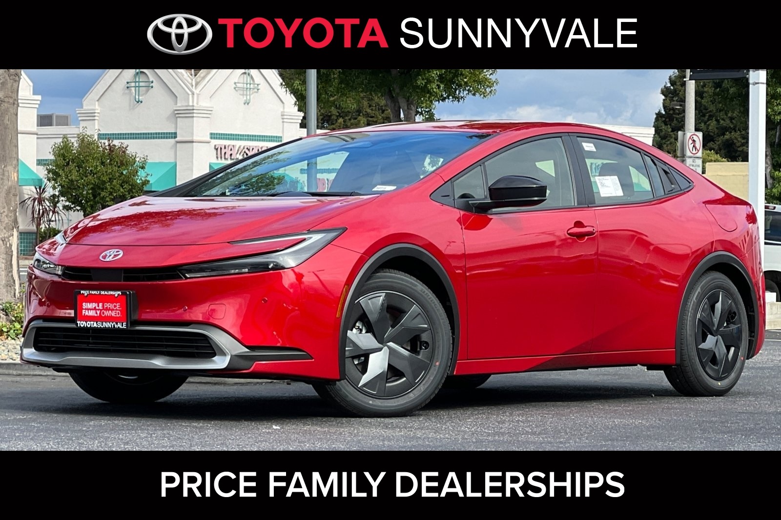 2026 Toyota Prius SE's photo