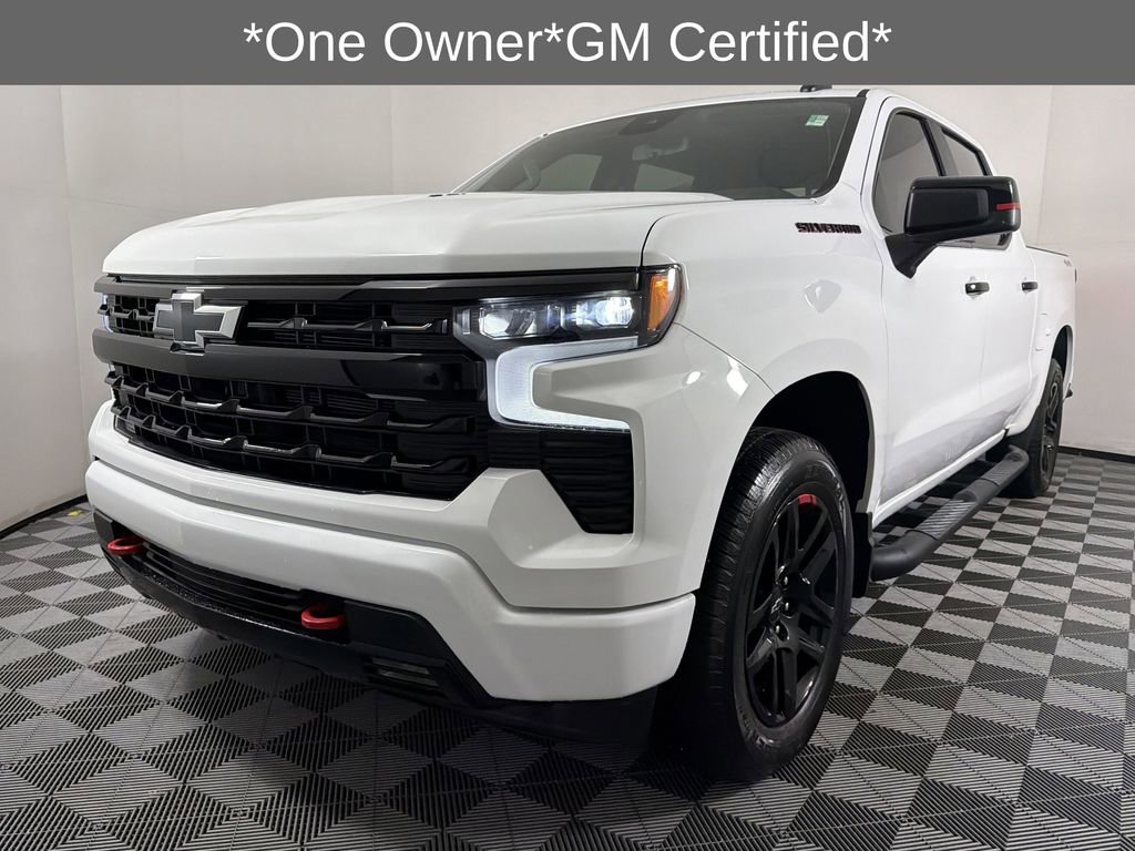 2024 Chevrolet Silverado 1500 RST photo 2