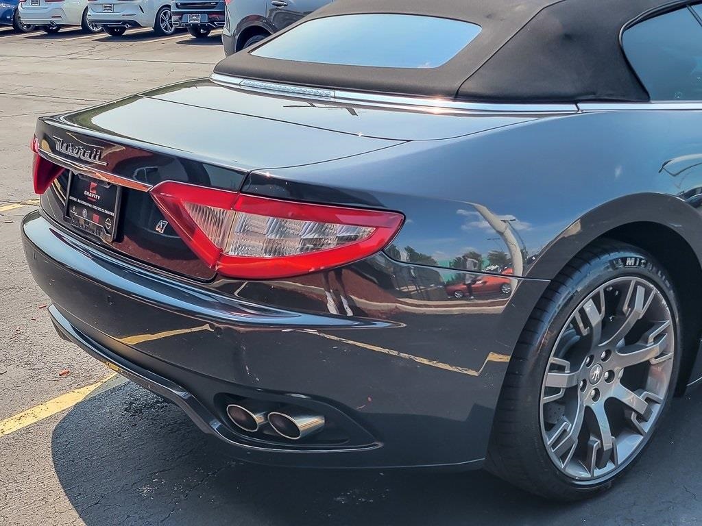 2010 Maserati Granturismo Base photo 6