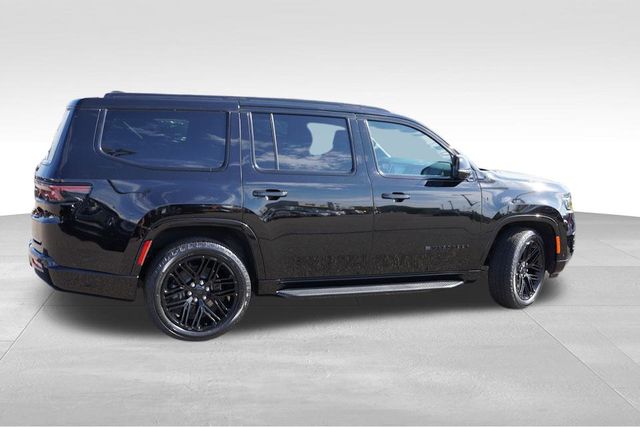 2024 Jeep Wagoneer Series II Carbide photo 4