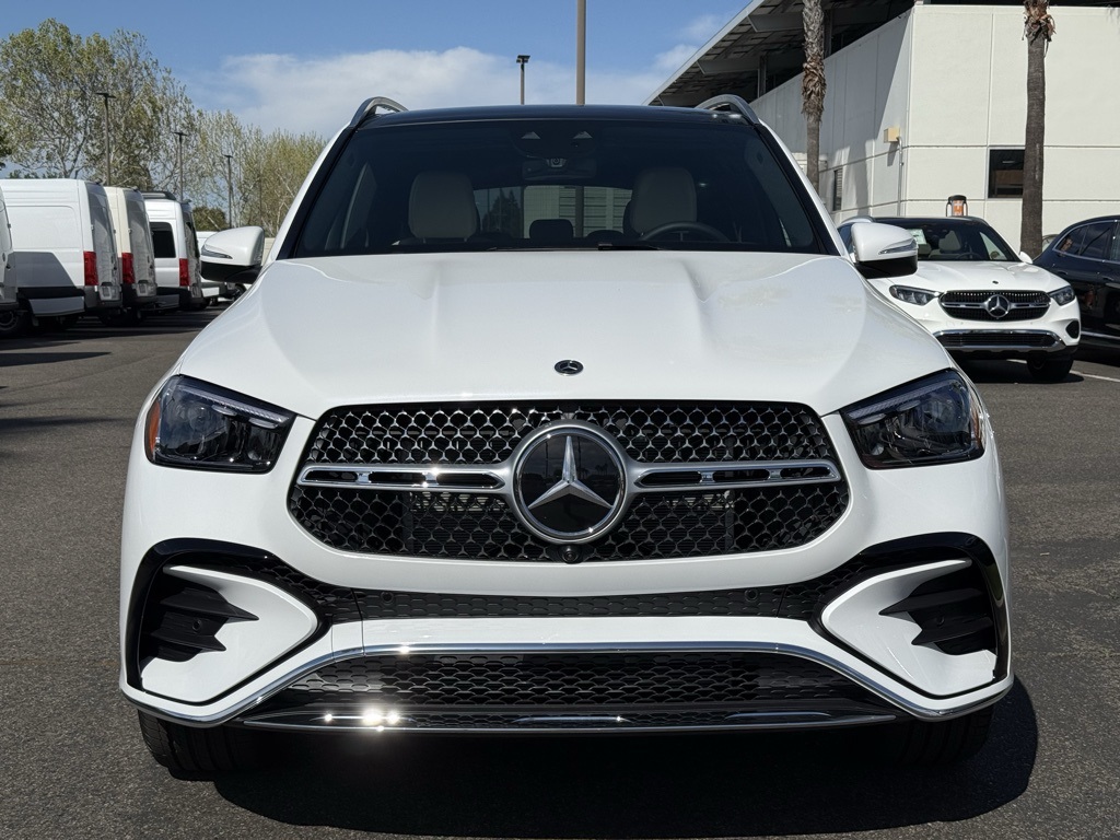 2025 Mercedes Benz GLE 580 4MATIC photo 5