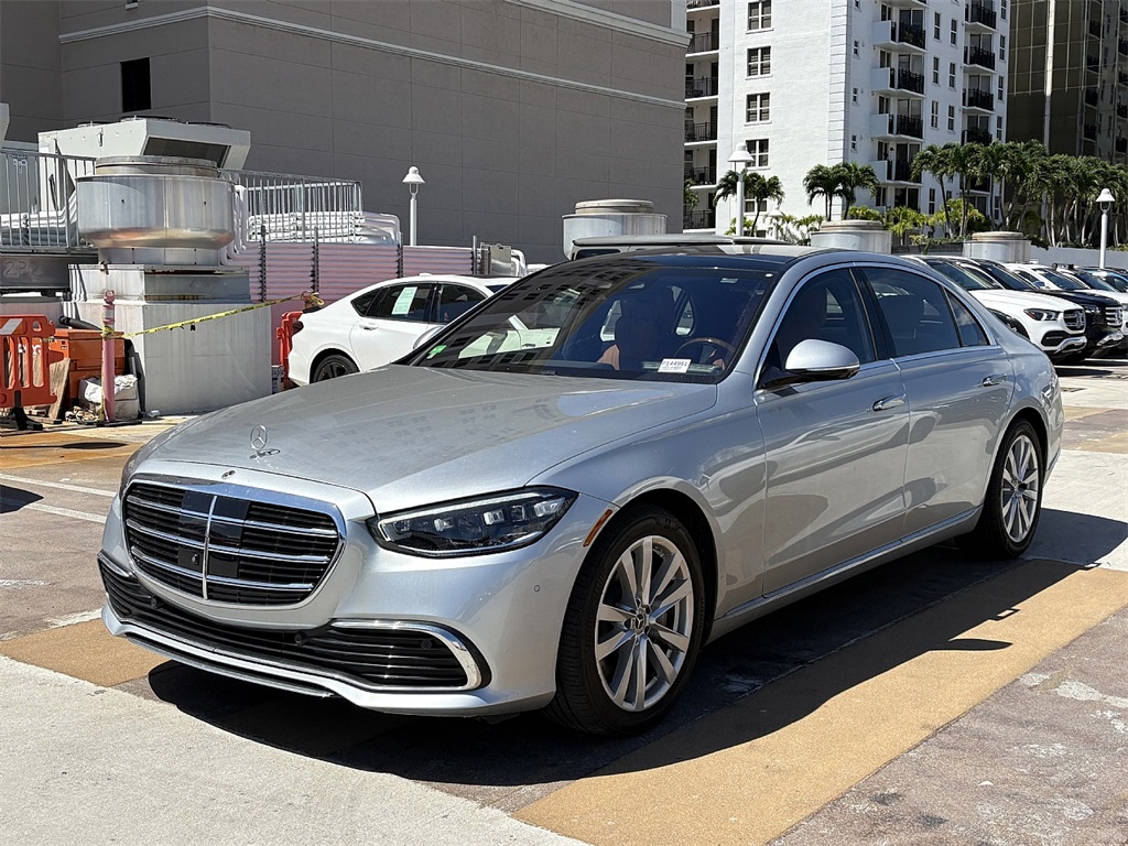 2022 Mercedes Benz S 500 4MATIC photo 2