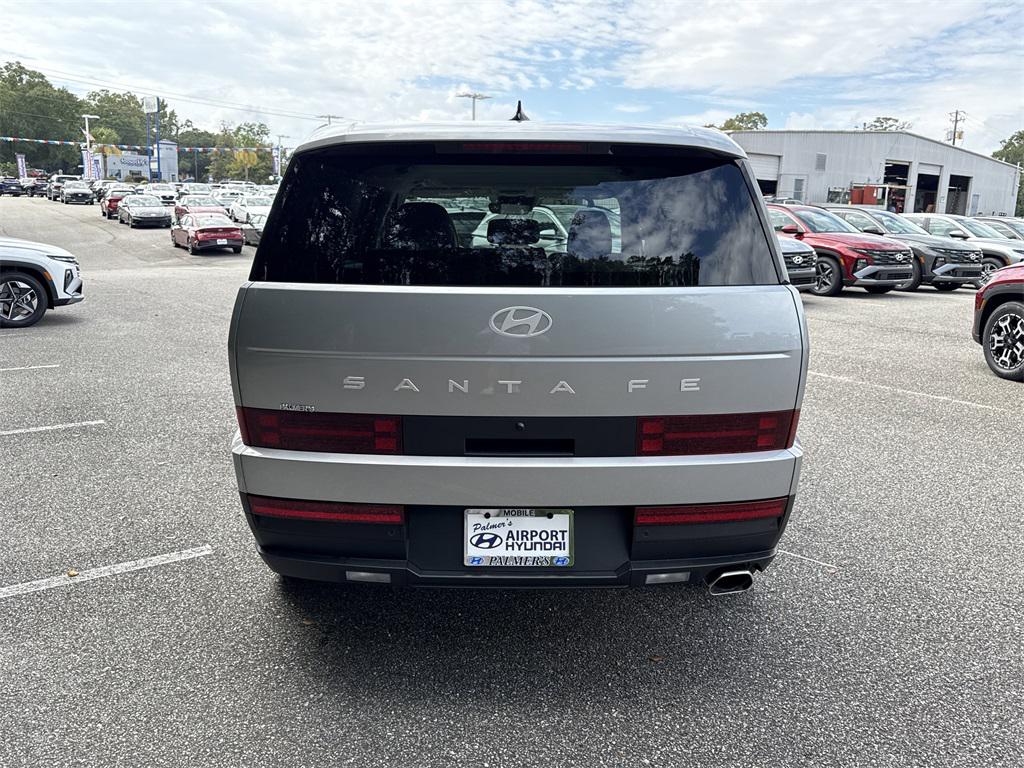 2026 Hyundai Santa Fe SE photo 4