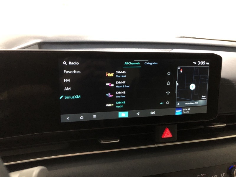 2026 Kia Carnival EX photo 27
