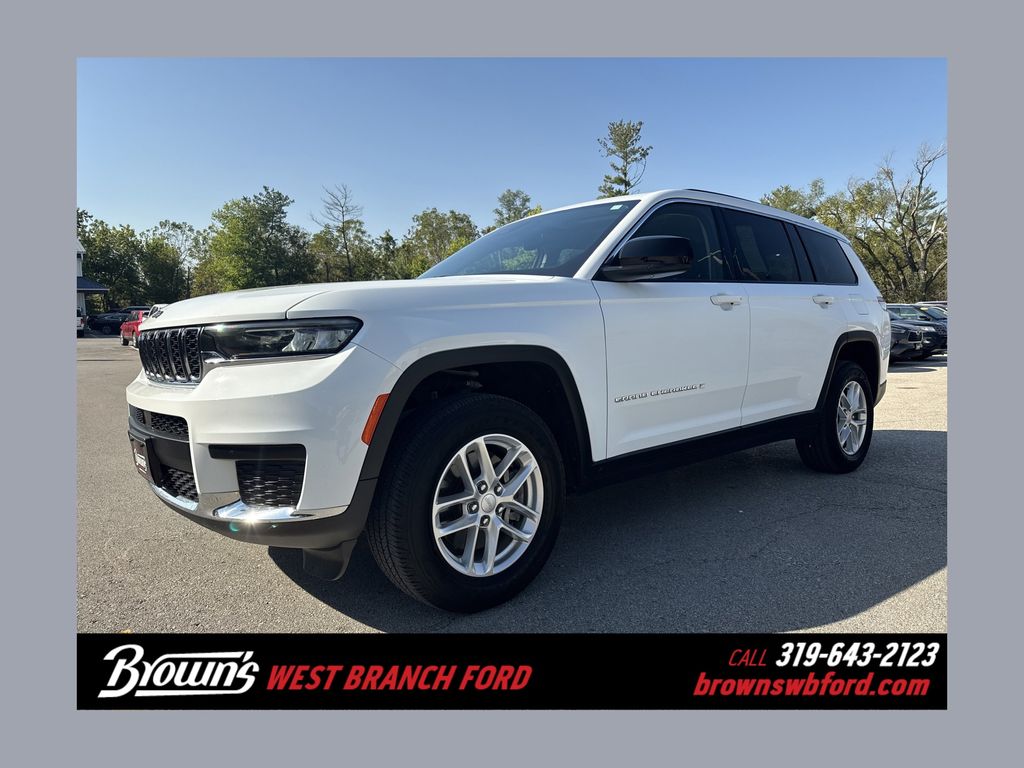 2022 Jeep Grand Cherokee L Laredo's photo