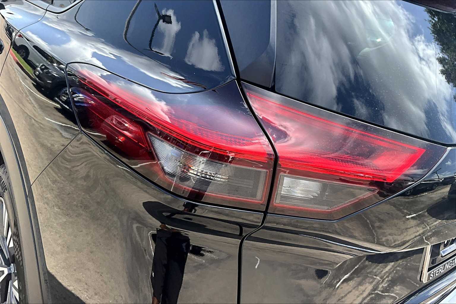 2023 Nissan Rogue SV photo 26