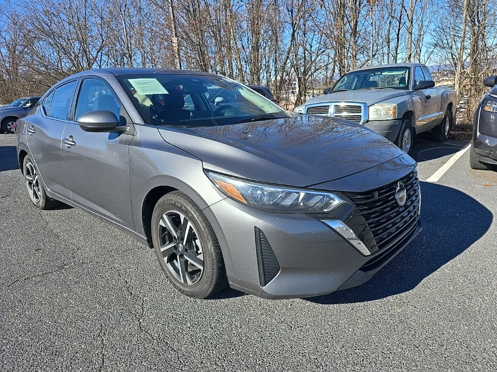 2024 Nissan Sentra SV's photo