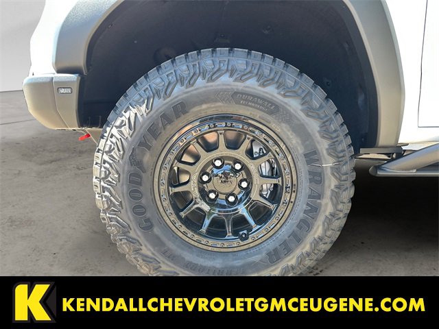 2025 Gmc Canyon AT4 photo 14