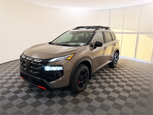 2026 Nissan Rogue SV photo 2