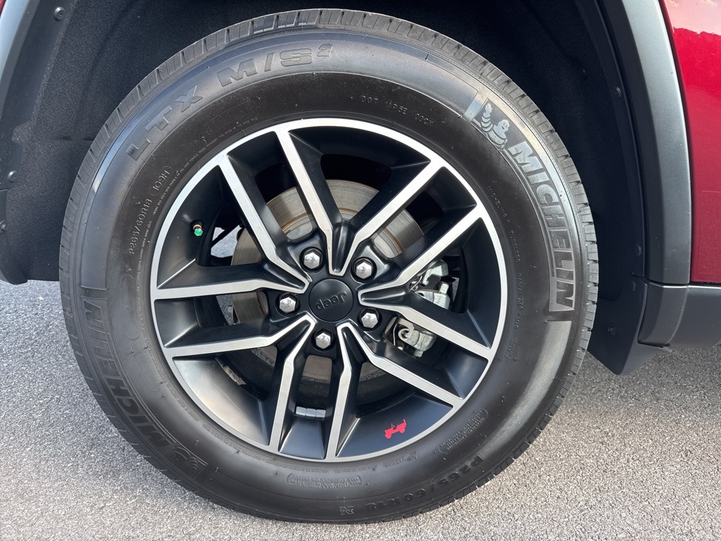 2020 Jeep Grand Cherokee Trailhawk photo 13