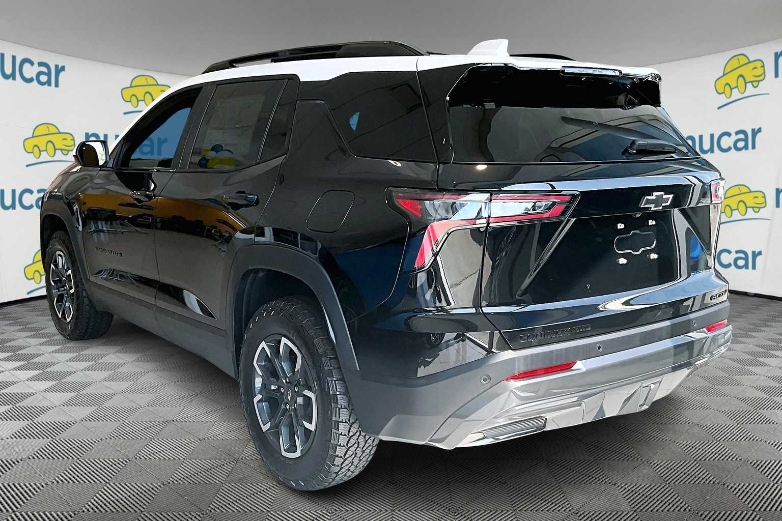 2026 Chevrolet Equinox ACTIV photo 4