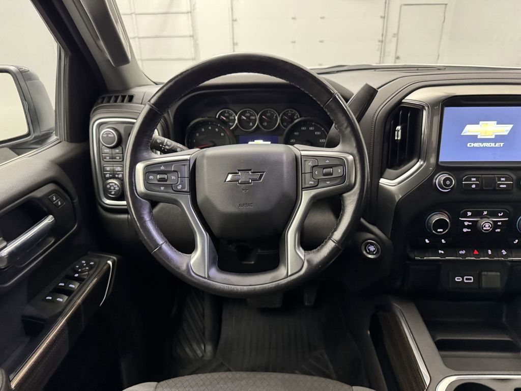 2022 Chevrolet Silverado 1500 LT Trail Boss photo 4