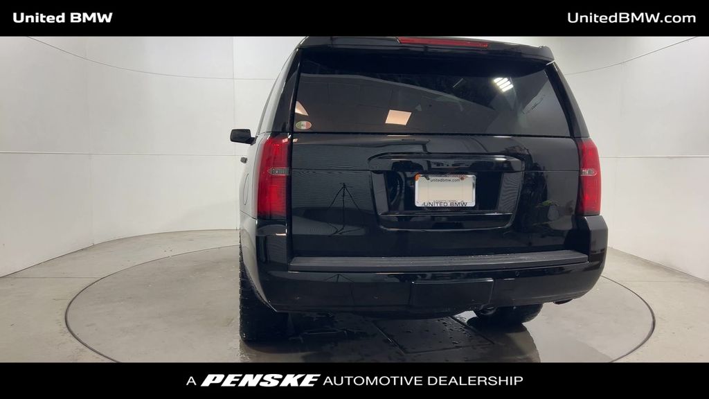 2018 Chevrolet Tahoe LT photo 4