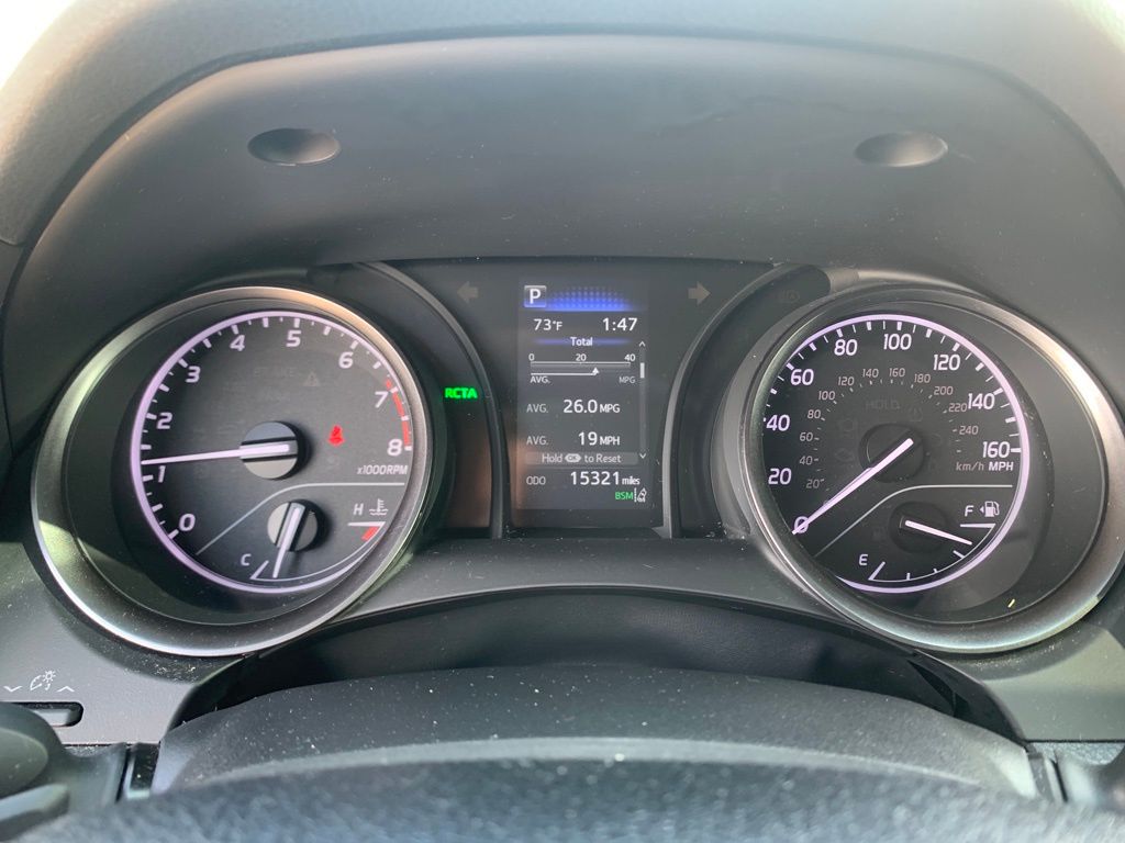2023 Toyota Camry SE photo 13