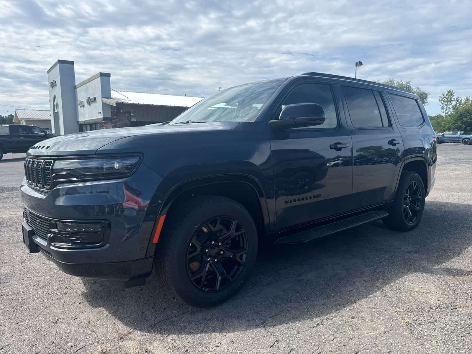 2025 Jeep Wagoneer Series II's photo