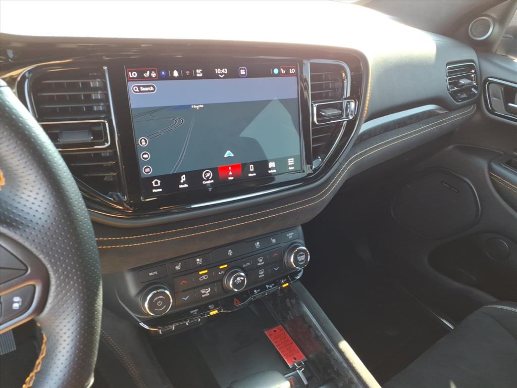 2023 Dodge Durango R/T photo 4