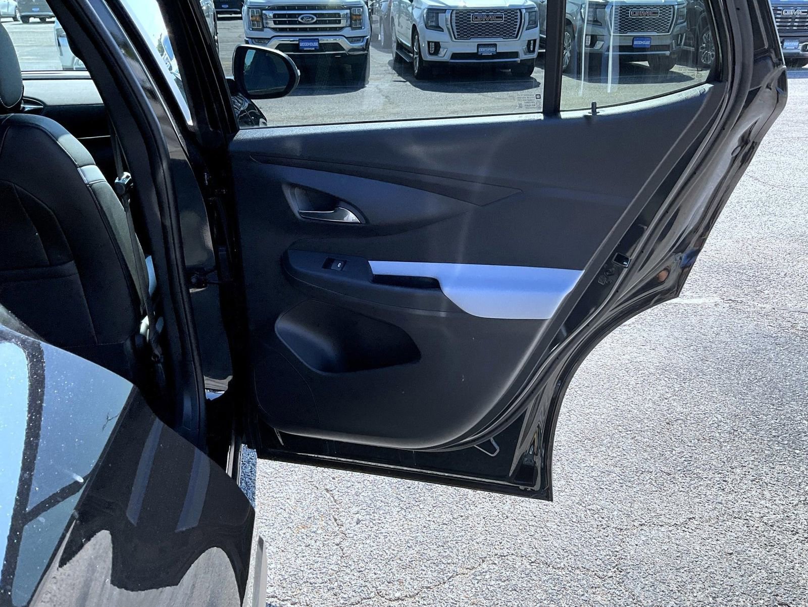 2025 Buick Envista Preferred photo 17
