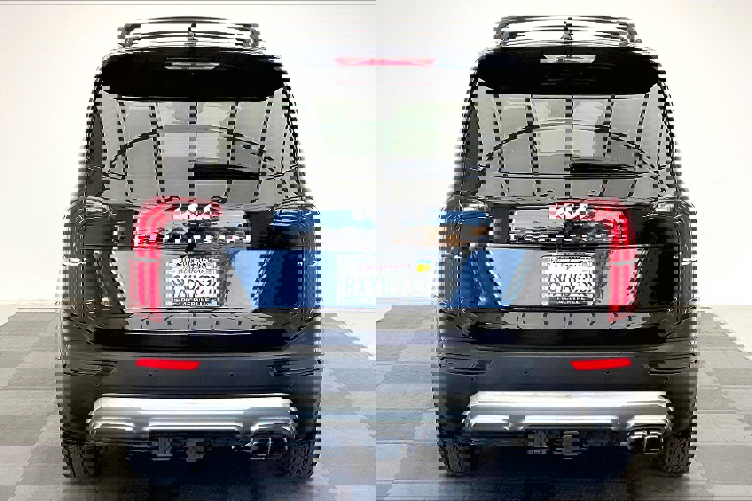 2022 Kia Telluride EX photo 3