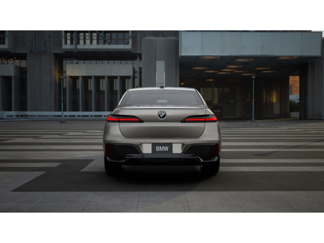 2026 Bmw 740i photo 5