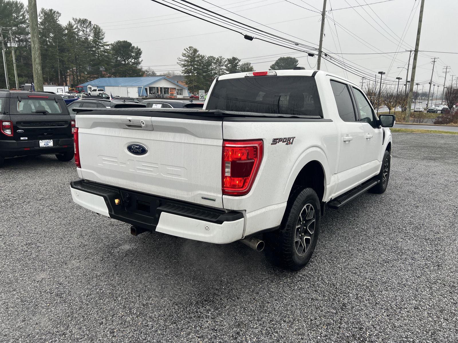 2022 Ford F-150 XLT photo 3
