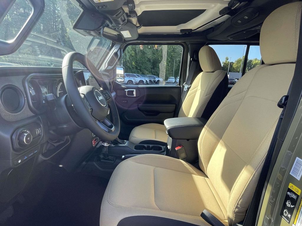 2025 Jeep Wrangler Willys 4xe photo 23