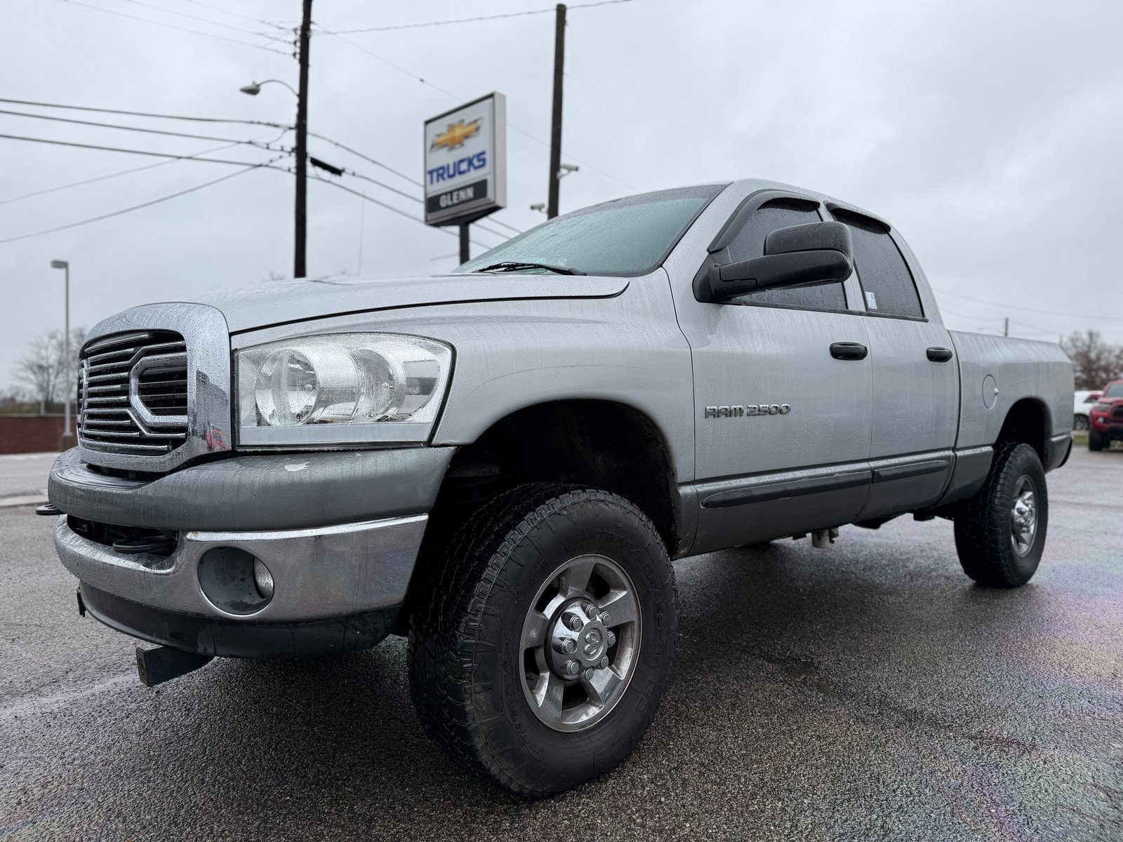 2006 Dodge Ram SLT photo 2