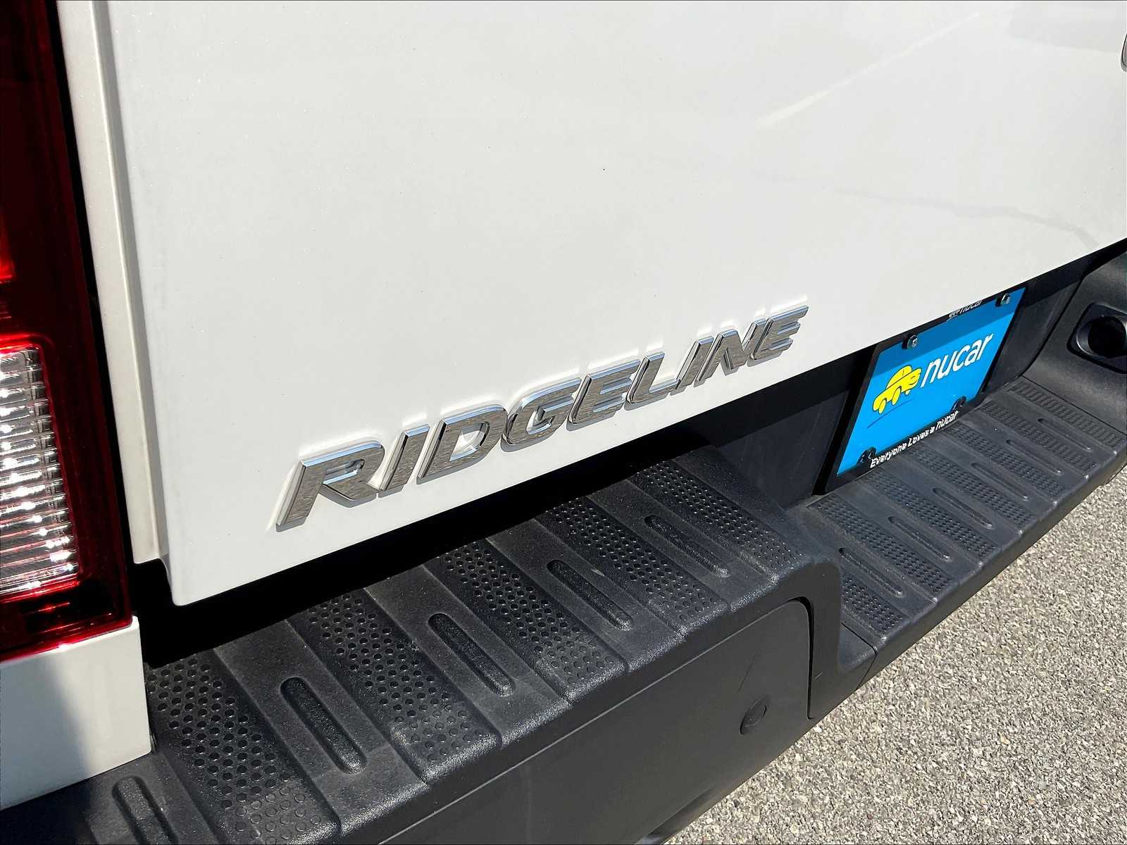 2022 Honda Ridgeline RTL-E photo 28