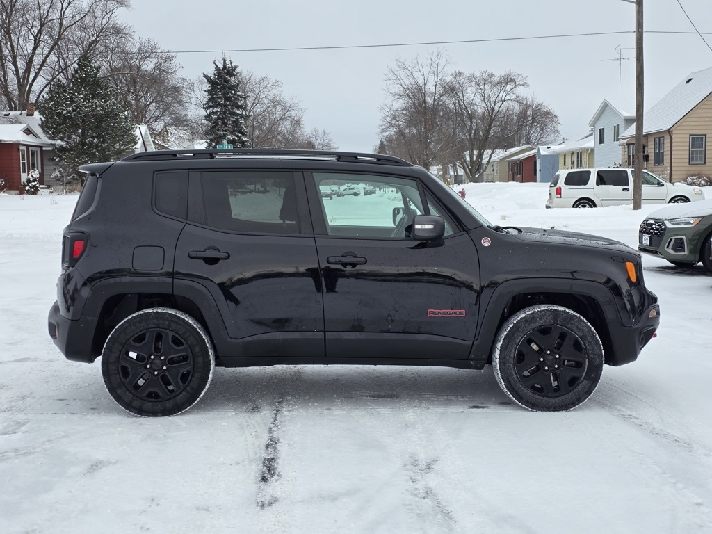 2018 Jeep Renegade Trailhawk's photo