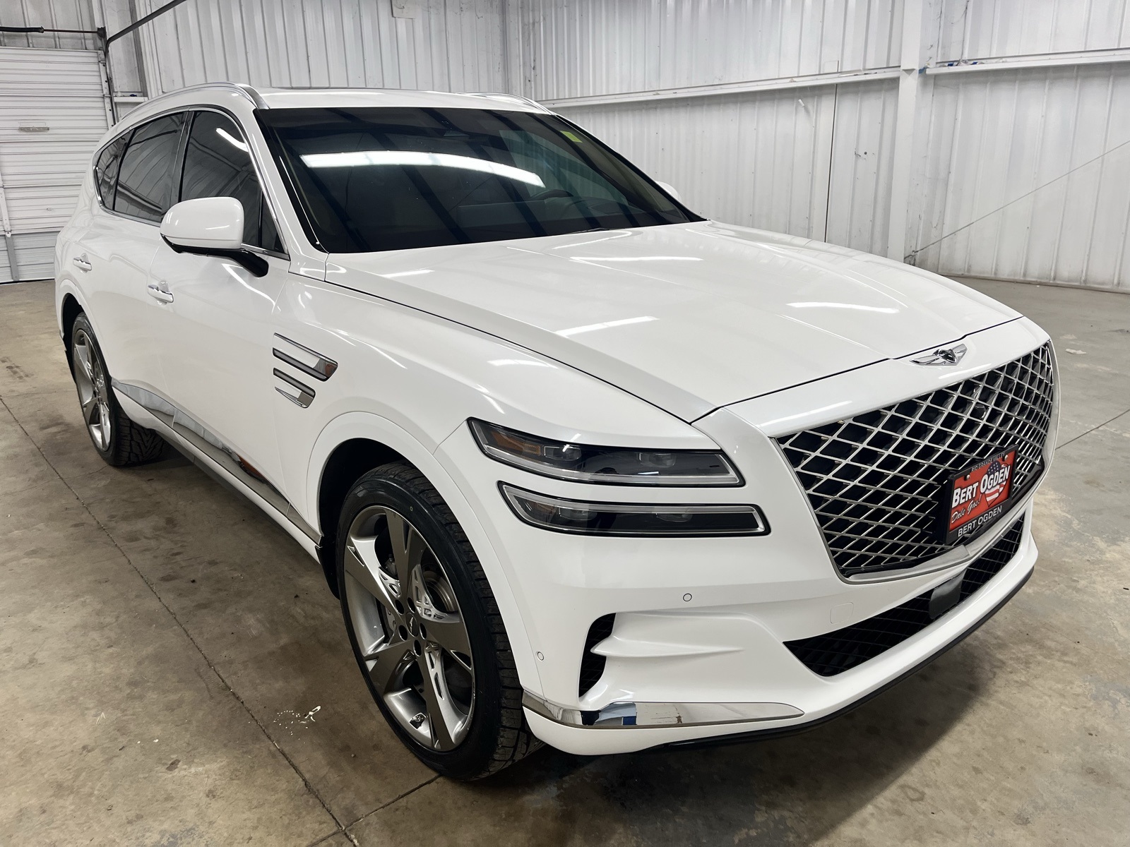 2024 GENESIS GV80 Standard's photo