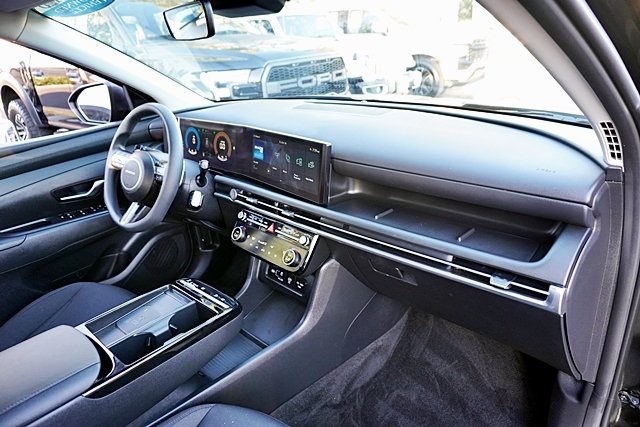 Used 2025 Gray Hyundai Blue image 9