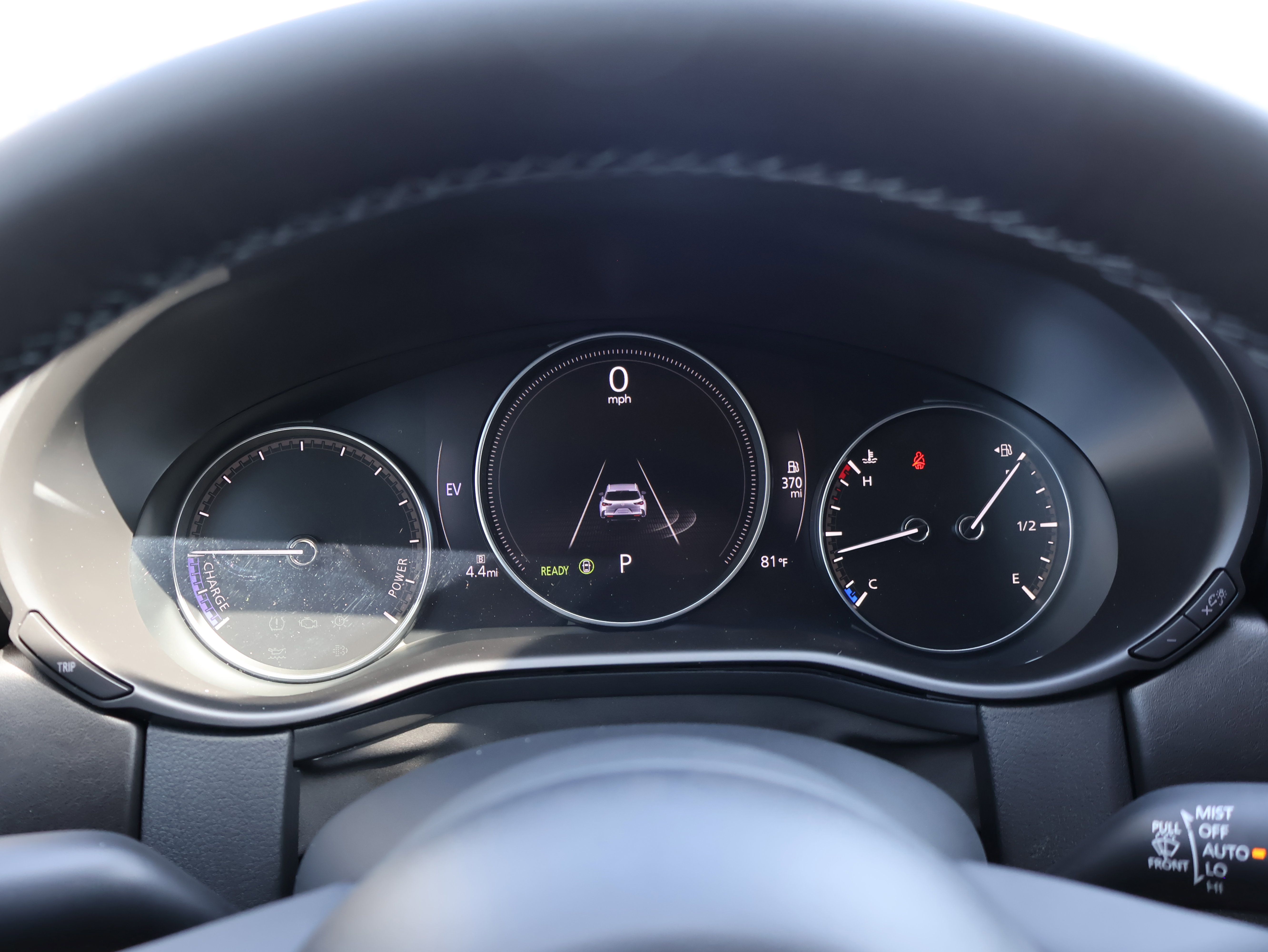 2025 Mazda CX-50 Premium photo 11