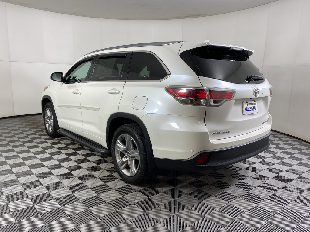 2016 Toyota Highlander Limited photo 6