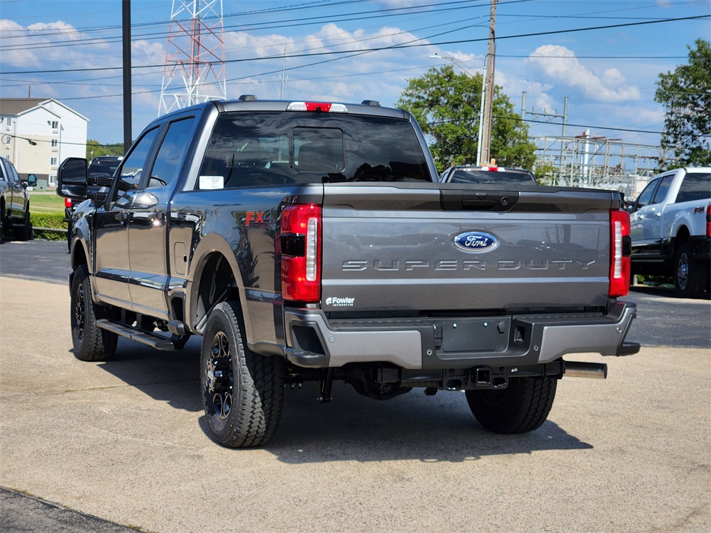 2026 Ford F-250 photo 3