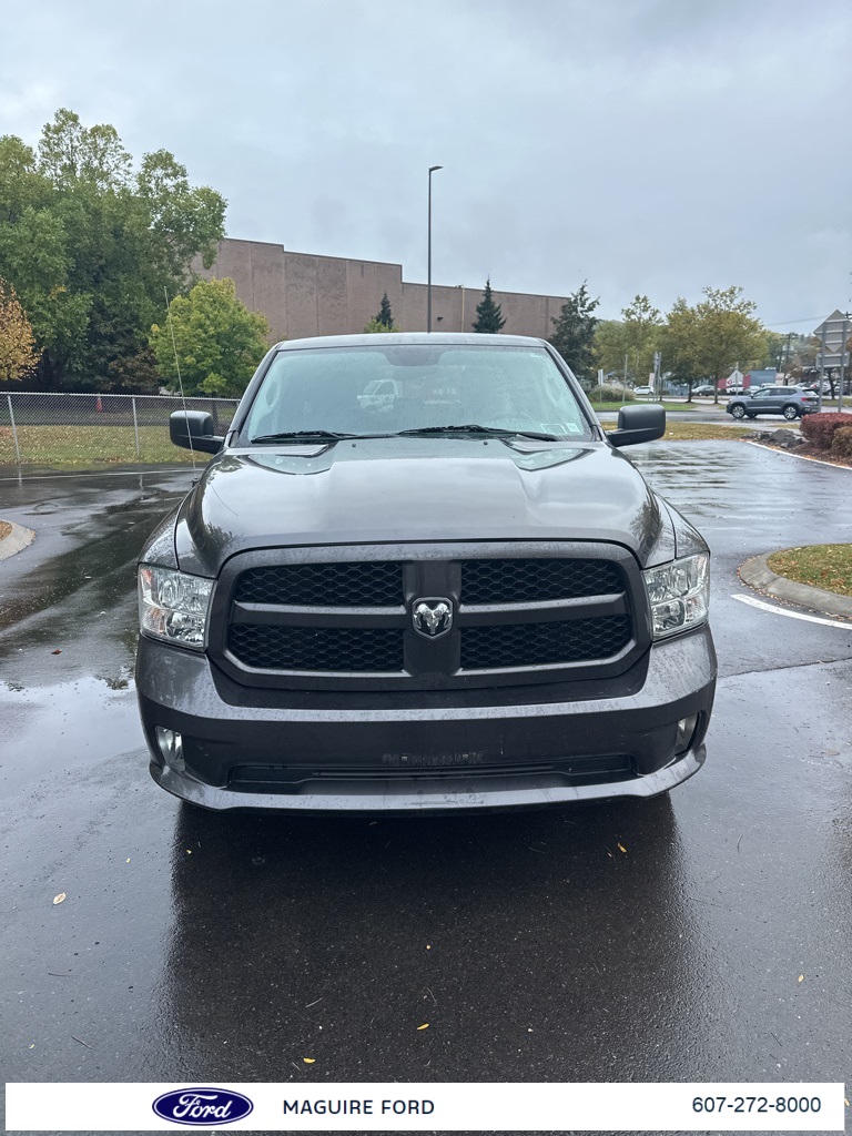 2017 Ram 1500 Express photo 2