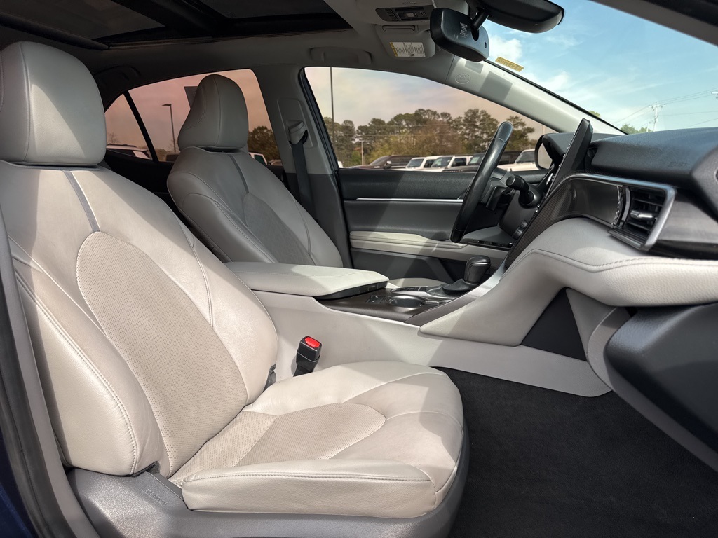 2021 Toyota Camry XSE photo 20