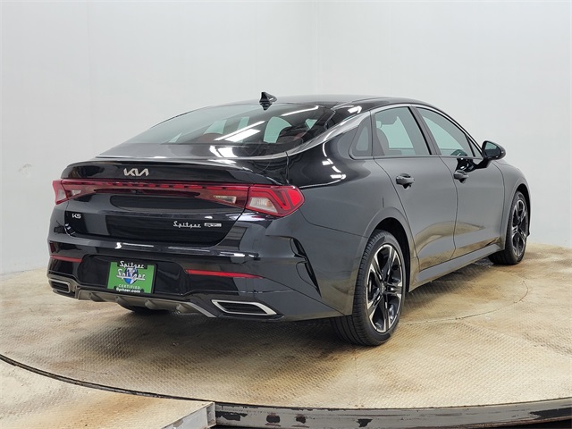 2024 Kia K5 GT-Line photo 4