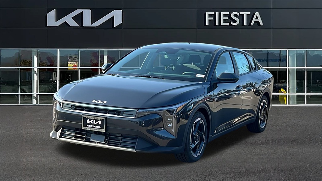 2025 Kia K4 EX photo 2