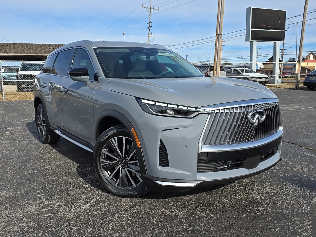 2026 INFINITI QX60 LUXE's photo