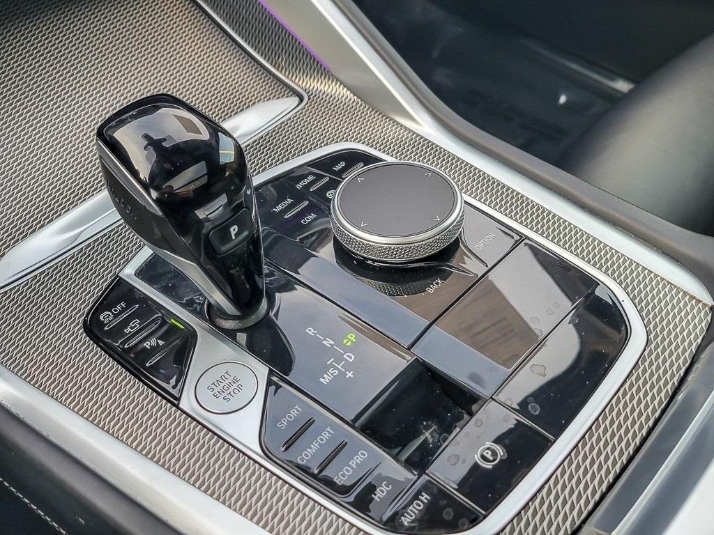 2023 BMW X6 - Image 16