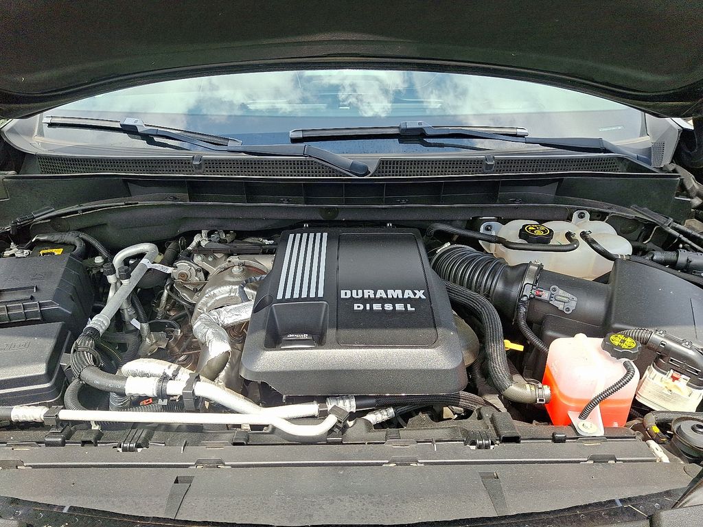 2023 Gmc Yukon SLT photo 30