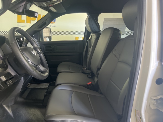 2026 Ram 3500 Tradesman photo 23