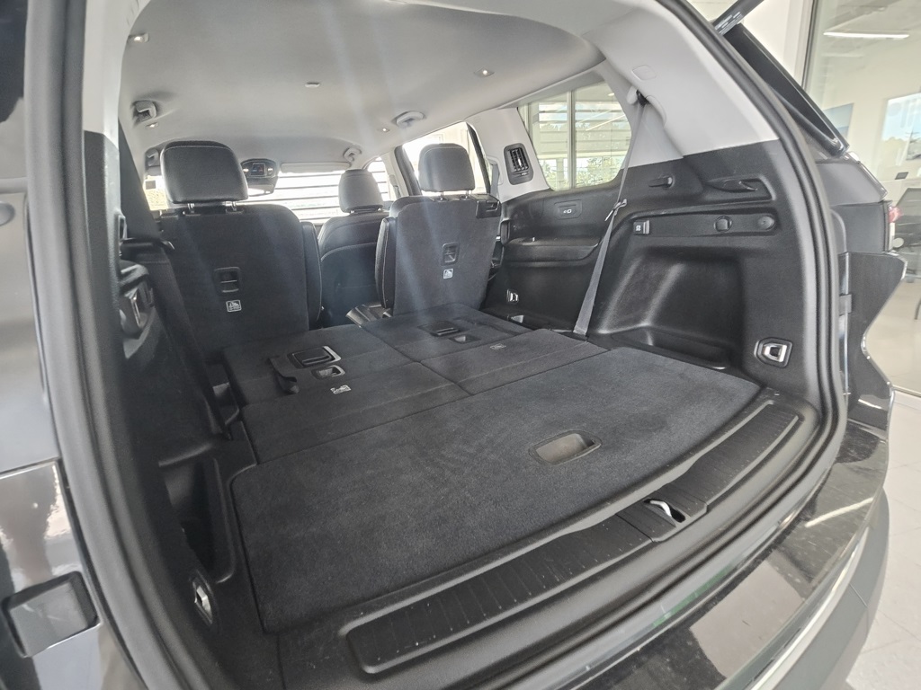 2023 Jeep Grand Cherokee Limited photo 11